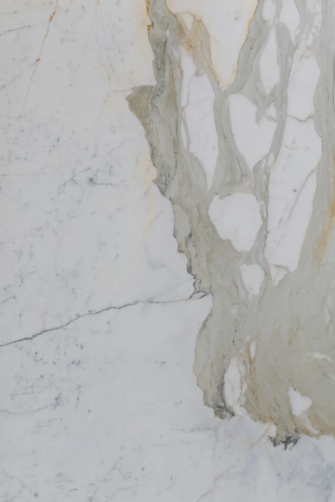 Calacatta Borghini Marble Vertical