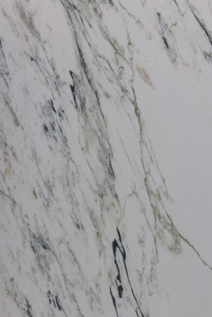 Calacatta Paonazzo Marble Vertical