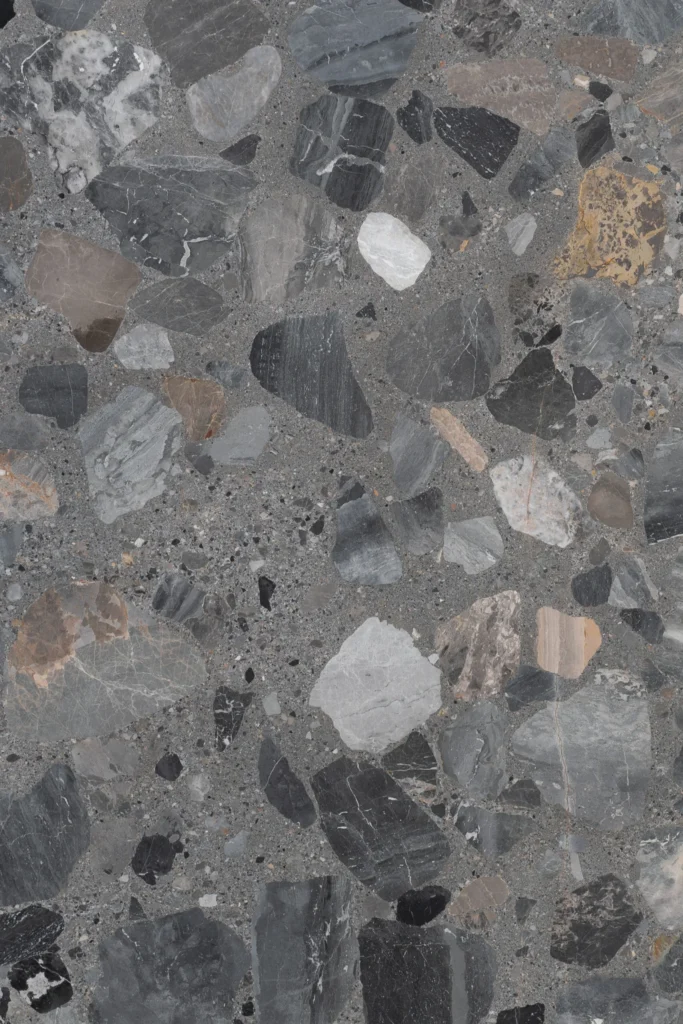 Ceppo Greige Marble Vertical