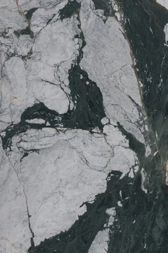 Panda Green Marble Vertical