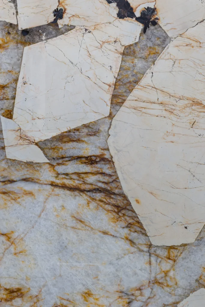 Patagonia Extra Quartzite Vertical