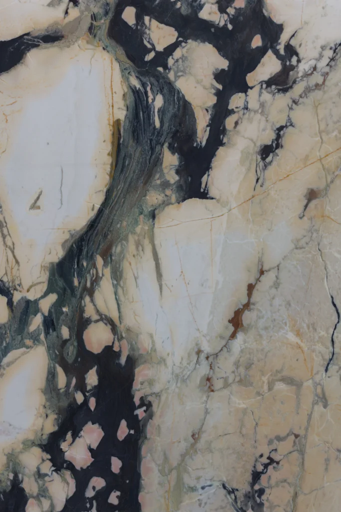 Pesca Nuvolato Marble Vertical