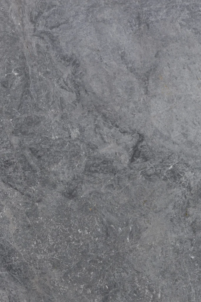 Tundra Medium Limestone Vertical